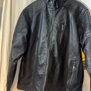 Ultimate Threadz Men's Black Vegan Leather fur- lined Zip-Front Moto Jacket
